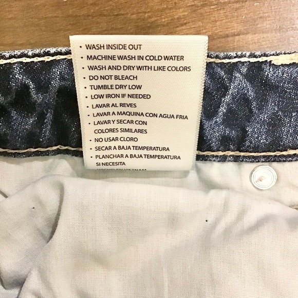 KanCan 11 (29) Mount Pleasant High Rise Boyfriend Fit Women’s Distressed Jeans - Picture 11 of 12